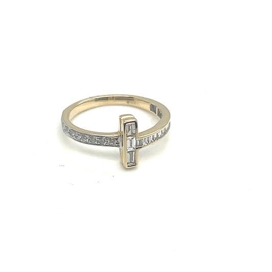 Two Way Diamond Bar Ring