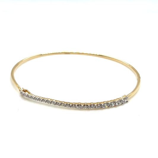 14Kt Yellow Gold Graduated Diamond Bangle Bracelet