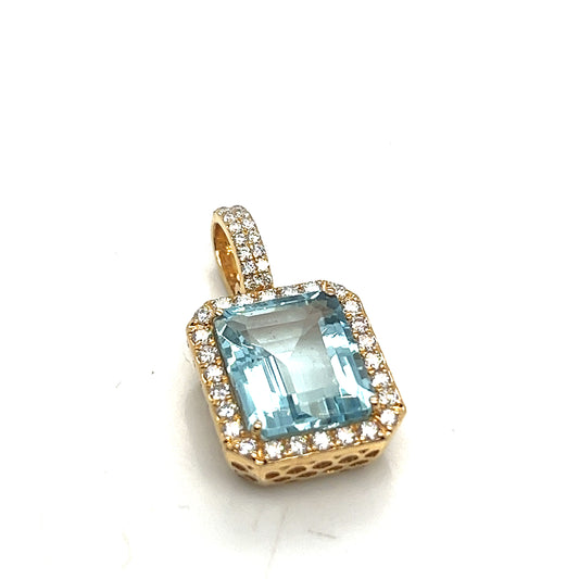 Yellow Gold Aquamarine and Diamond Pendant