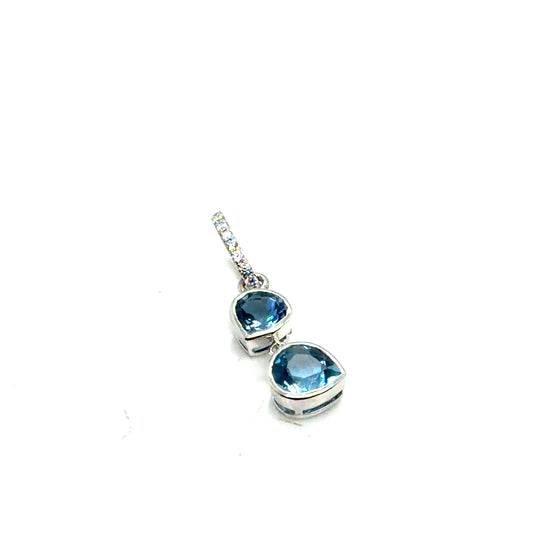 18Kt White Gold Aquamarine and Diamond Pendant