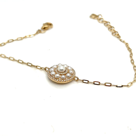 Round Pearl and Diamond Chain Link Bracelet